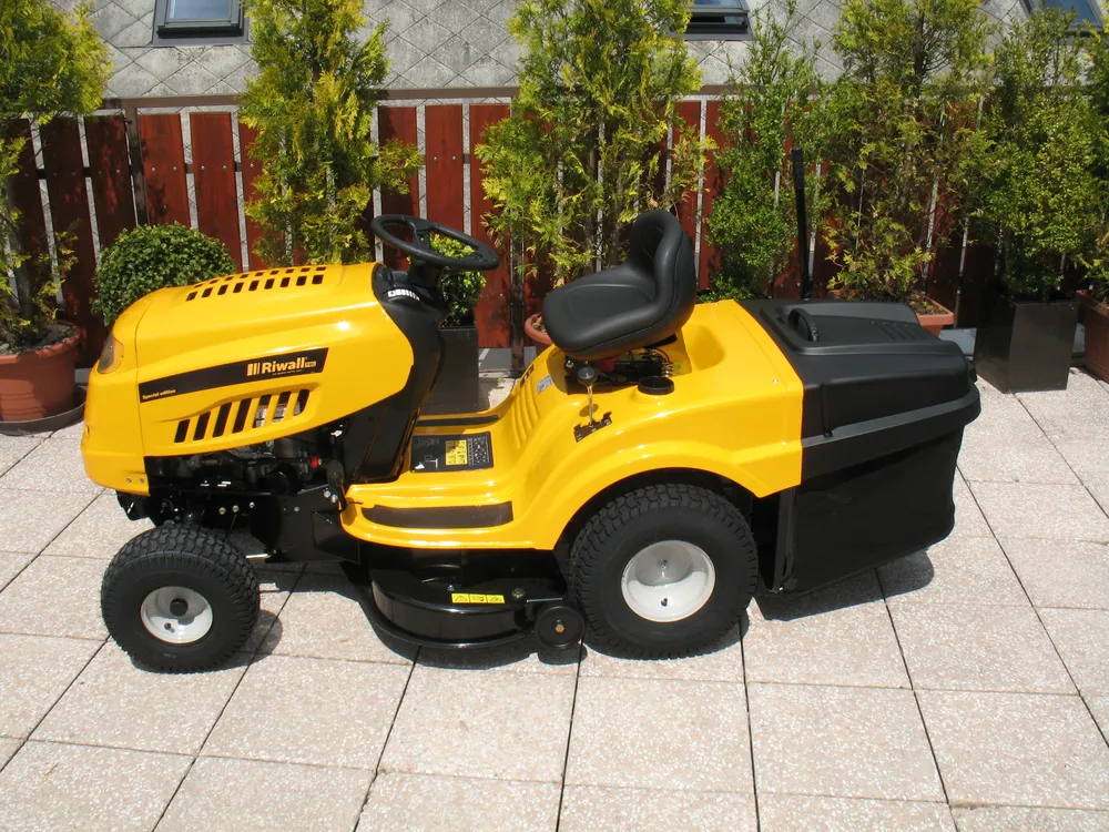 Riwall PRO RLT 92 T
