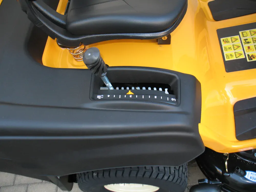 Cub Cadet XT1 PR95